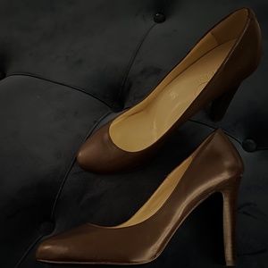Lauren By Ralph Lauren, Dark Brown Burnished Leather Pumps, Size 9